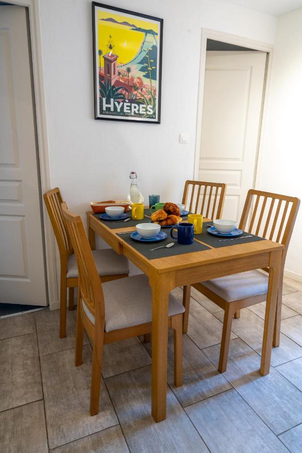 Blue Palm Apartment Hyères Exteriör bild